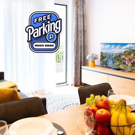 Masarykova Residence - Modern 1-Bedroom In City Center & Free Parking 卢布尔雅那 外观 照片